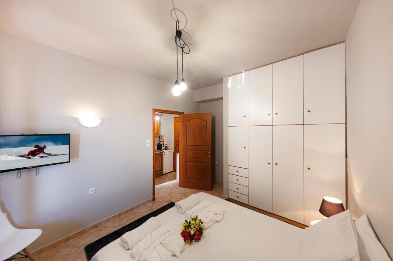 אראחובה Deluxe Apartments By White Hills מראה חיצוני תמונה